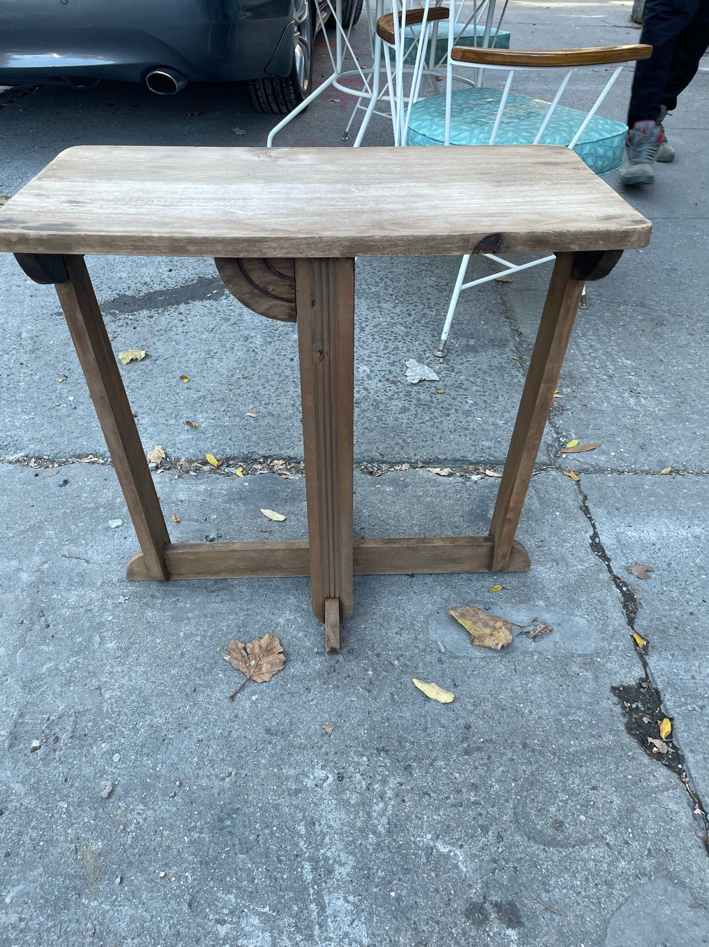 Avocado Green Painted Art Deco Small Side Table