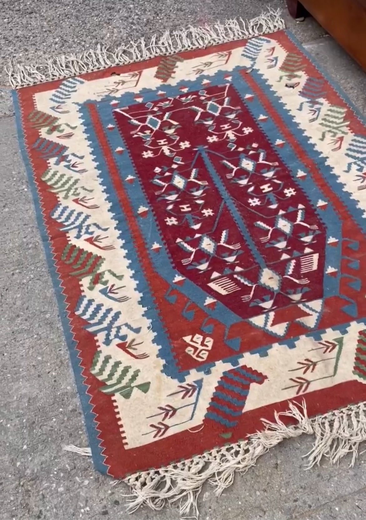 Vintage Kilim Blue and Red Rug 4x6’