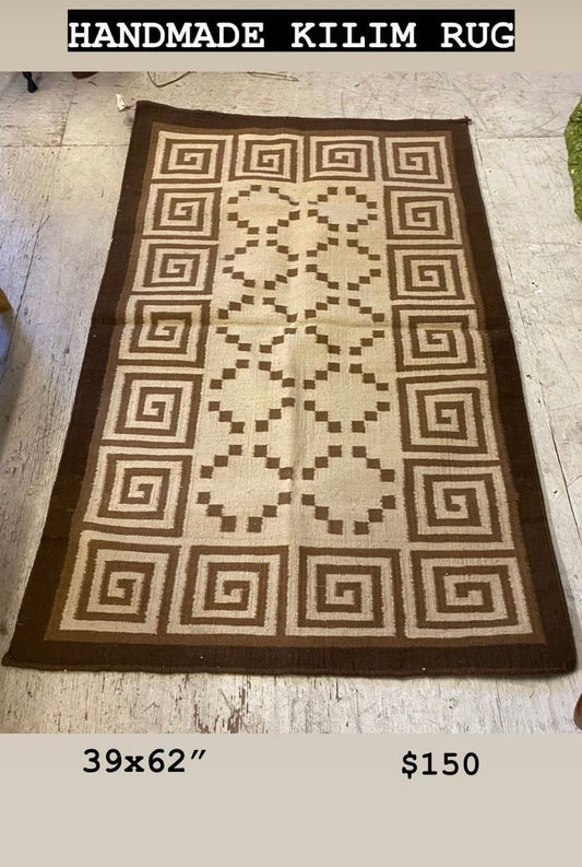 HANDMADE KILIM RUG