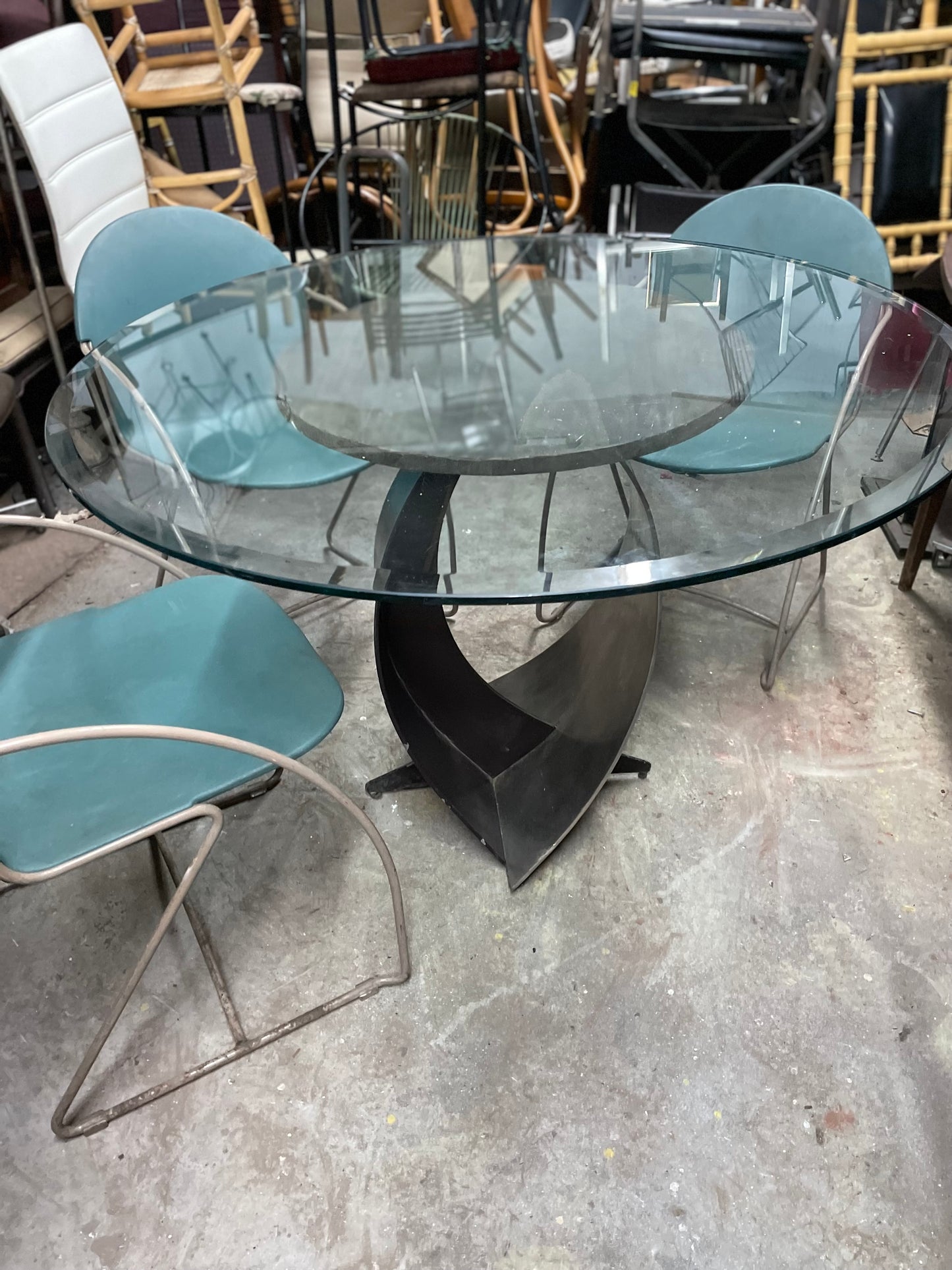 Steel Two Toned Dining Table Base with Glass Round 44” Top