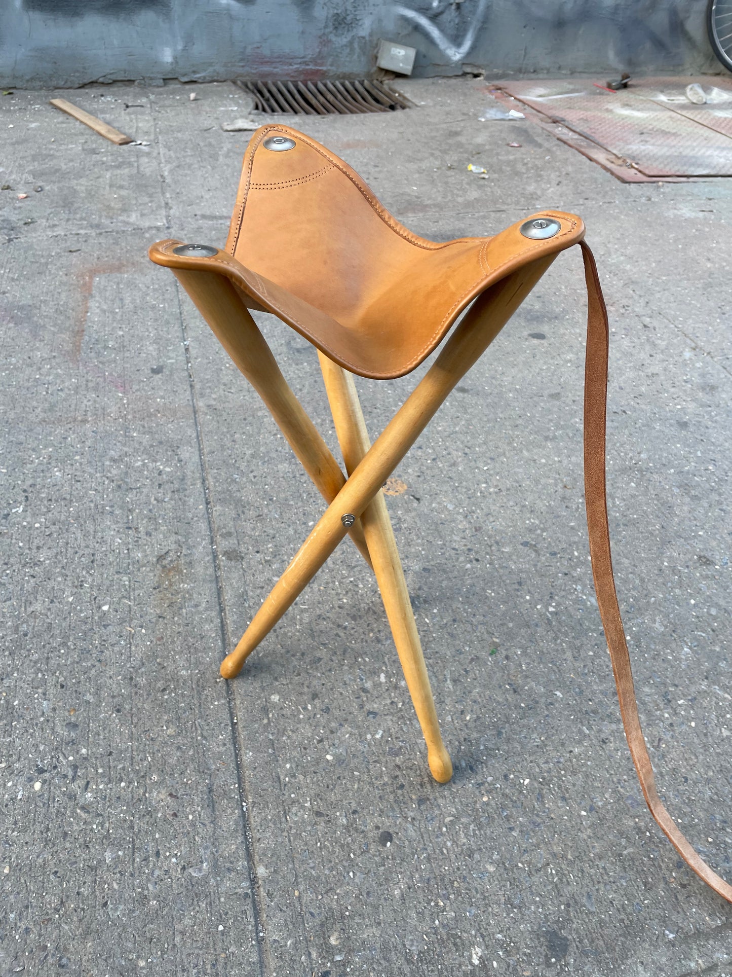 Pair of Designer Portable Camping Tripod Stools Wood and Cognac Brown Leather