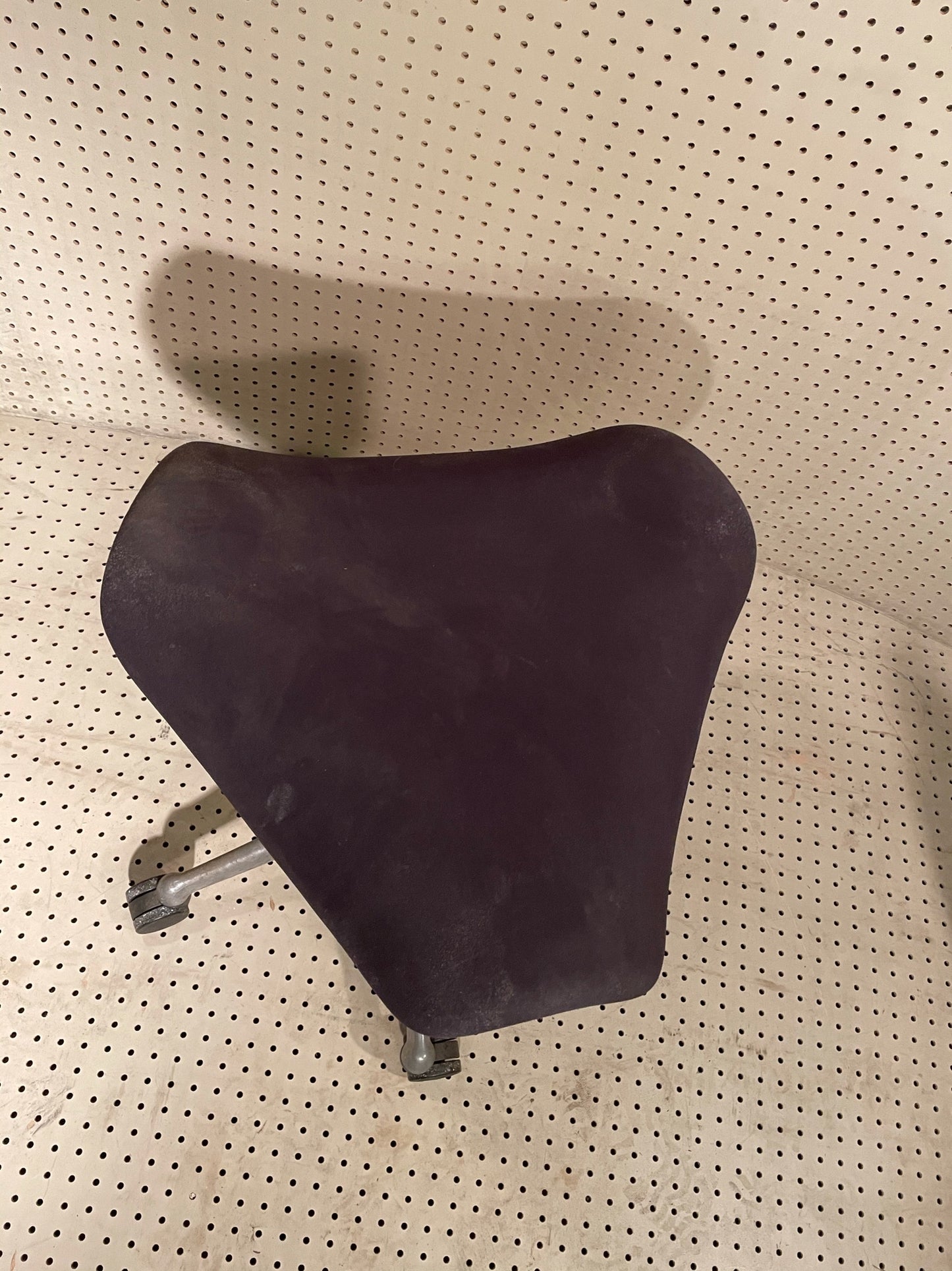 Vintage Humanscale Freedom Saddle Stool  Postmodern Black/Deep Purple Ergonomic Swivel Chair